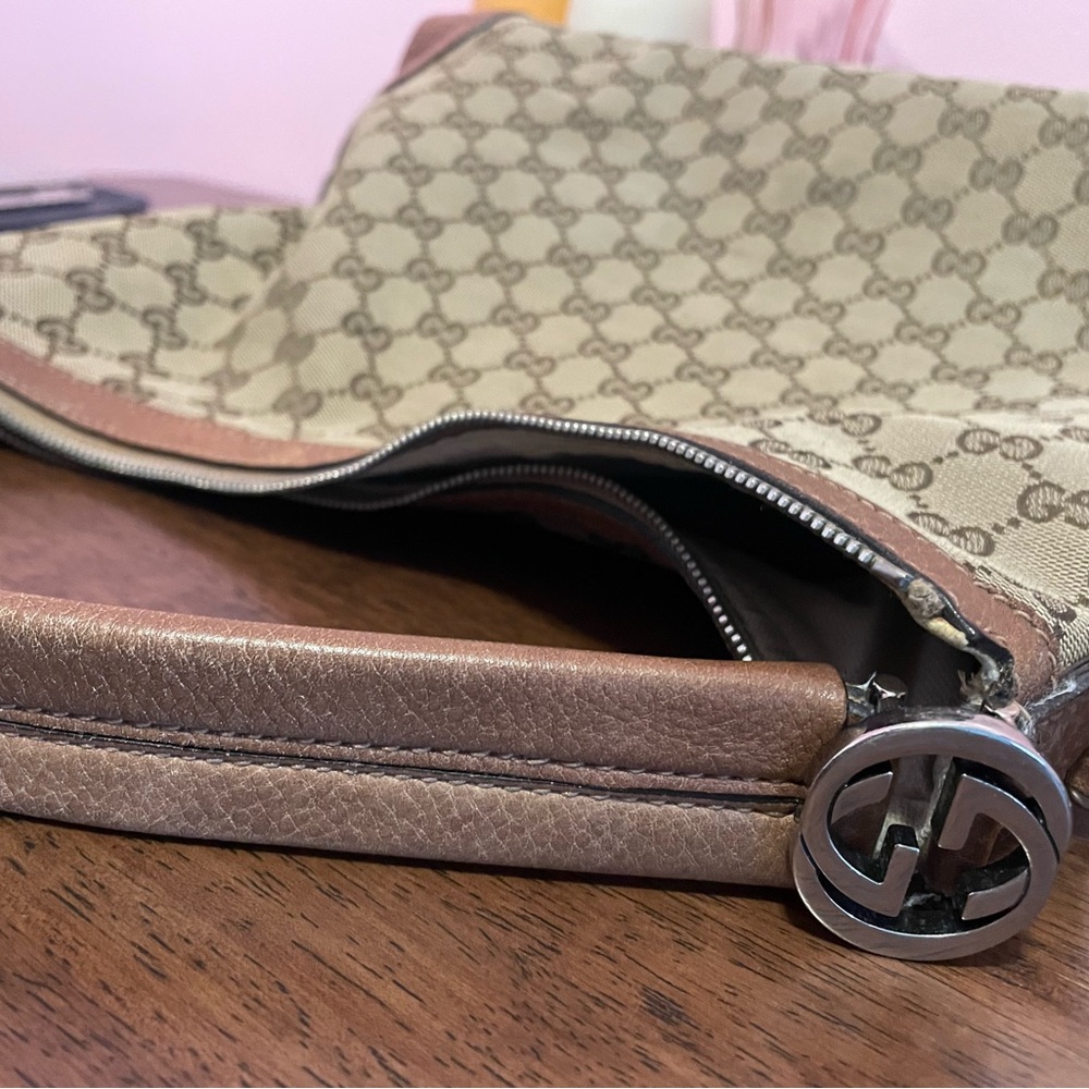 Gucci Beige Monogram Canvas Hobo with Brown Leather Trim - Picture 3 of 10